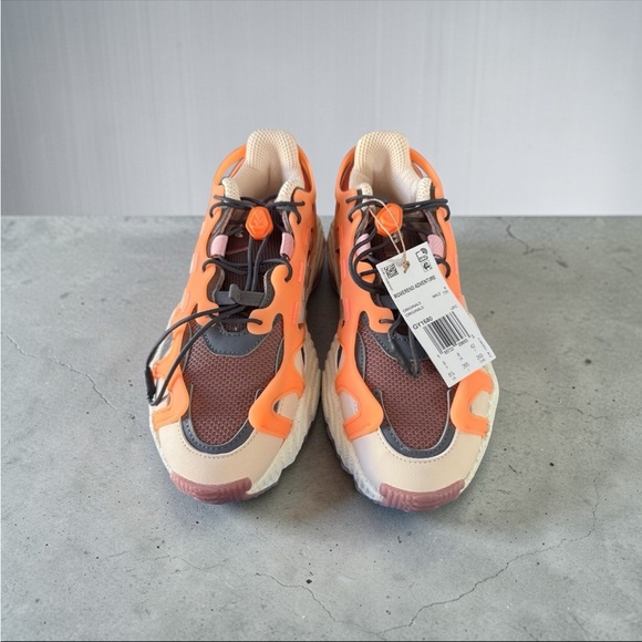 Adidas Roverend Adventure - Picture 2 of 3